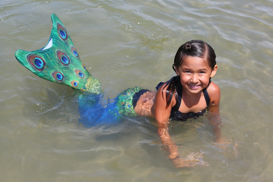 FIN FUN MERMAID TAIL GIVEAWAY!